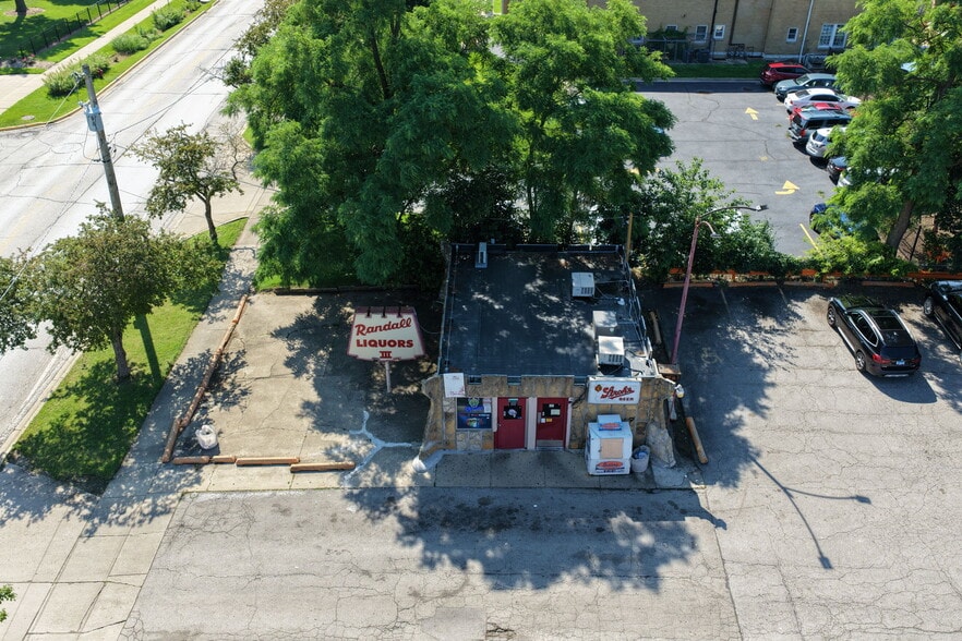 More Photos Of , Aurora General Retail For Sale