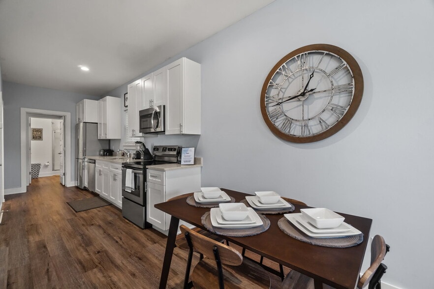 More Photos Of 2906 Sarah Jean Ct, Panama City Manufactured Housing Mobile Home Park For Sale