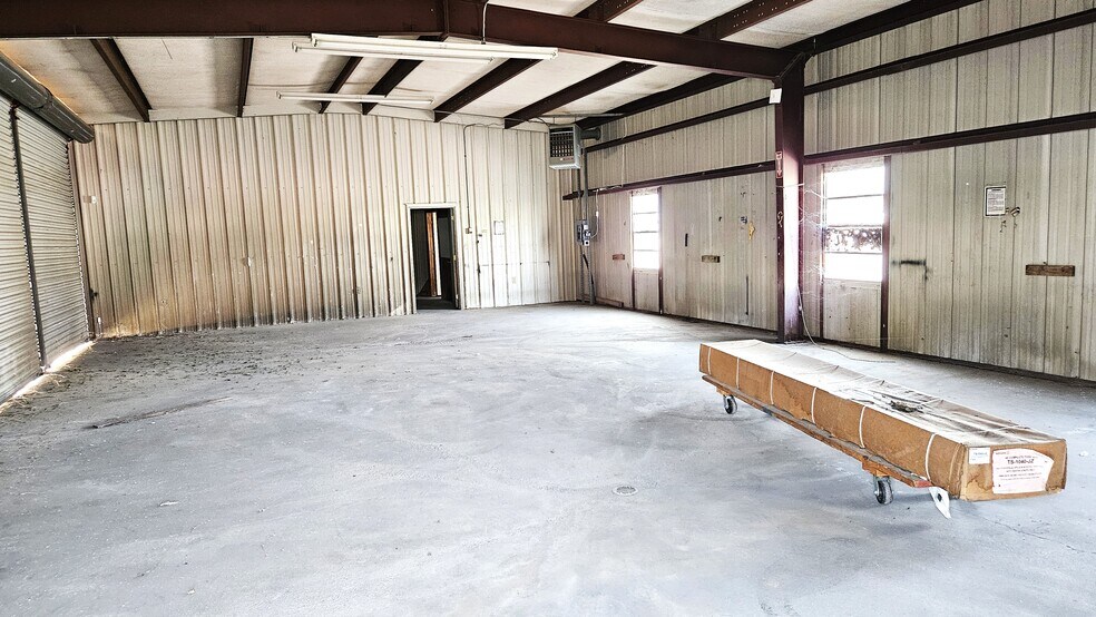 More Photos Of 12130 Us Highway 301 S, Statesboro Freestanding For Lease