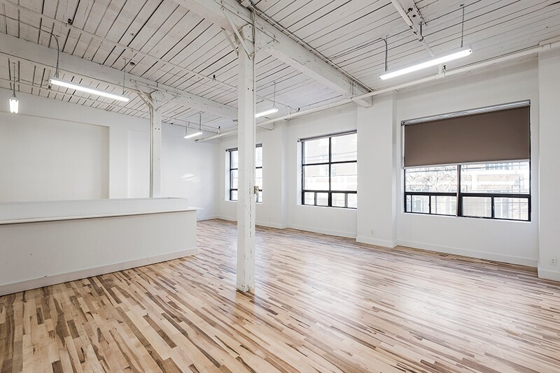 More Photos Of 276 Carlaw Av, Toronto Showroom For Lease