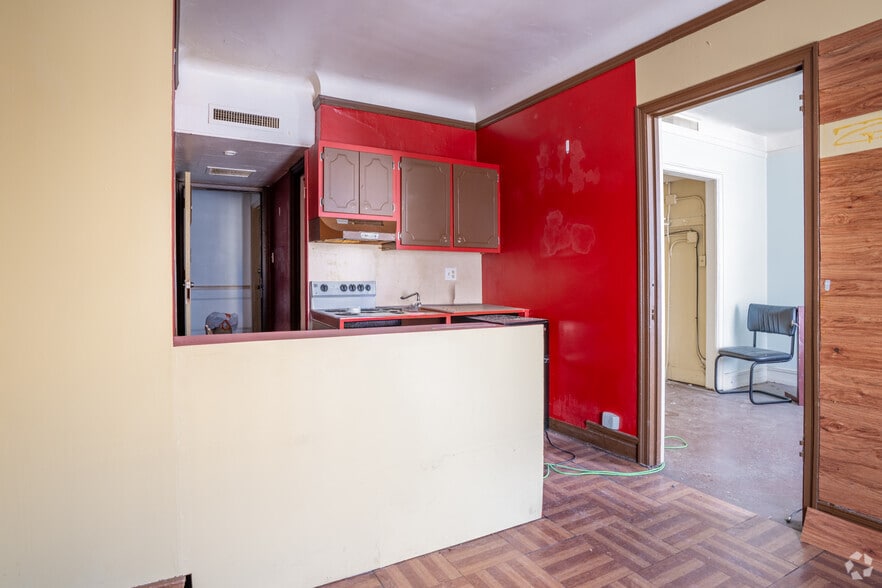 More Photos Of 400 Bagley St, Detroit Apartments For Sale