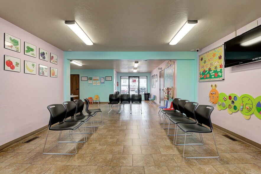 More Photos Of 3530 N MacArthur Blvd, Oklahoma City Medical For Sale