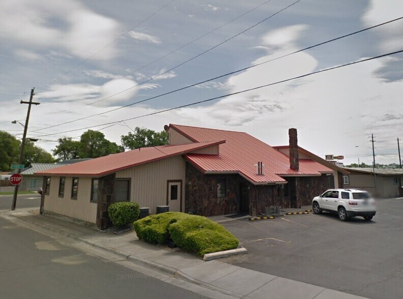 Primary Photo Of 985 N 1st St, Hermiston Office For Lease