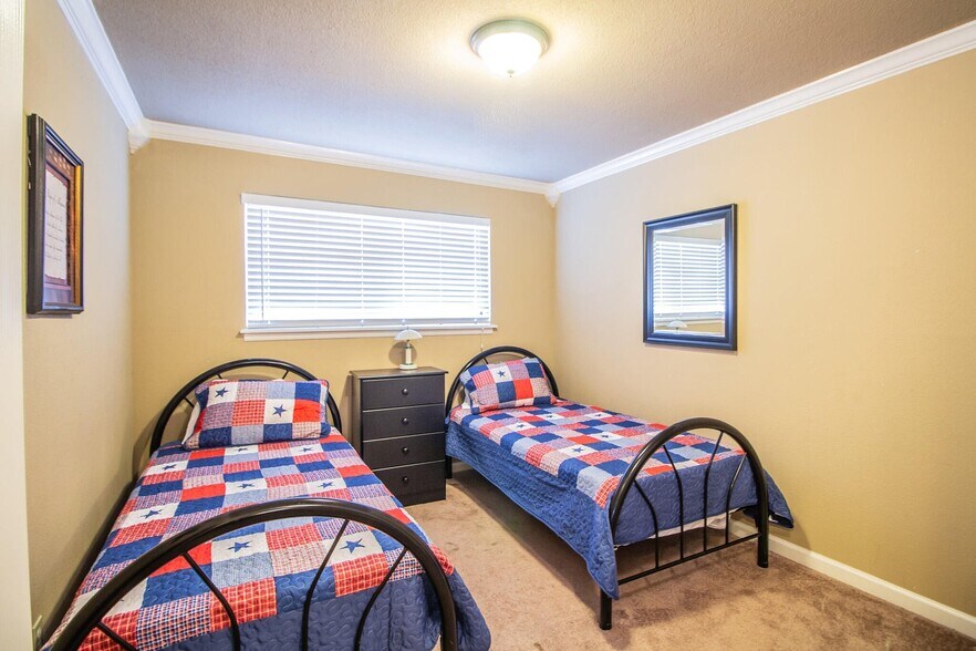 More Photos Of 1601 44th St, Lubbock Religious Facility For Sale