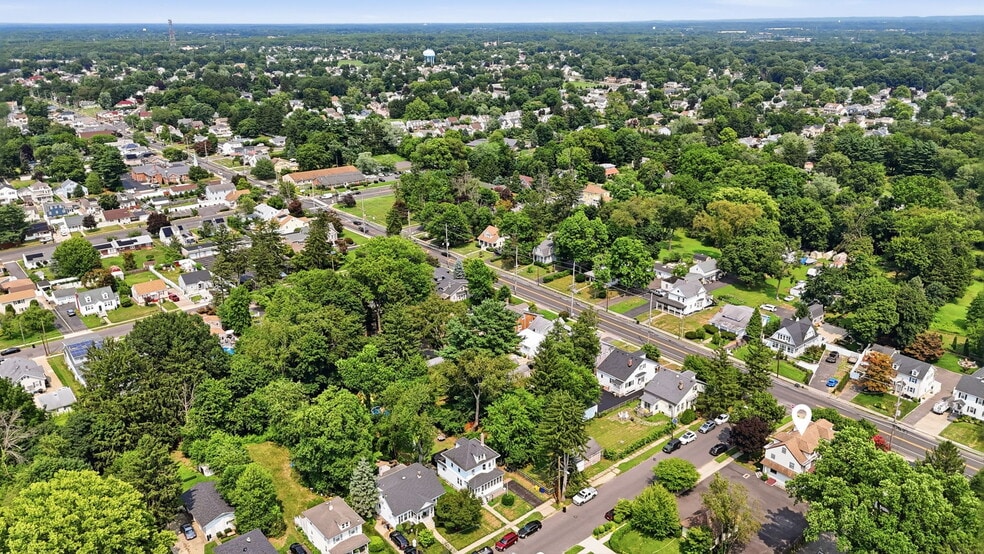 More Photos Of 168 White Horse Ave, Hamilton Office For Sale
