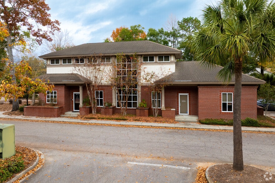 More Photos Of 1037 Chuck Dawley Blvd, Mount Pleasant Office Residential For Lease