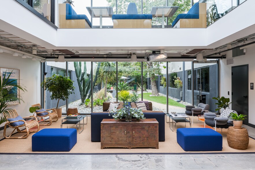 More Photos Of 3000 W Olympic Blvd, Santa Monica Office For Lease