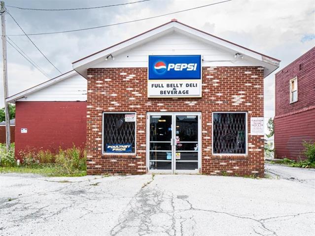 Primary Photo Of 206 Main St, Poultney Restaurant For Sale