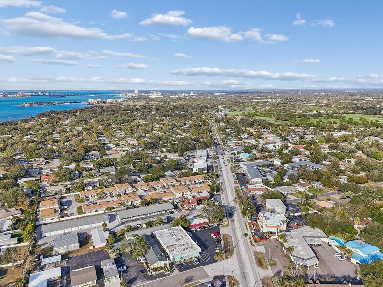 More Photos Of 510-520 Indian Rocks Rd, Largo Unknown For Lease