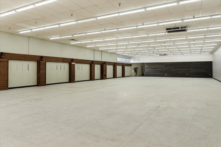 More Photos Of 3225 Washington Blvd, Ogden Storefront For Lease