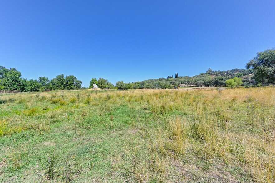 More Photos Of 1200 Gold Hill Rd, Newcastle Land For Sale