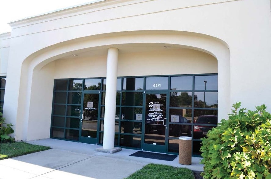 More Photos Of 11848 Rock Landing Dr, Newport News Office For Lease