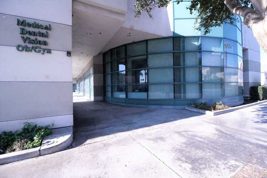 More Photos Of 123 N Garfield, Alhambra Medical For Lease