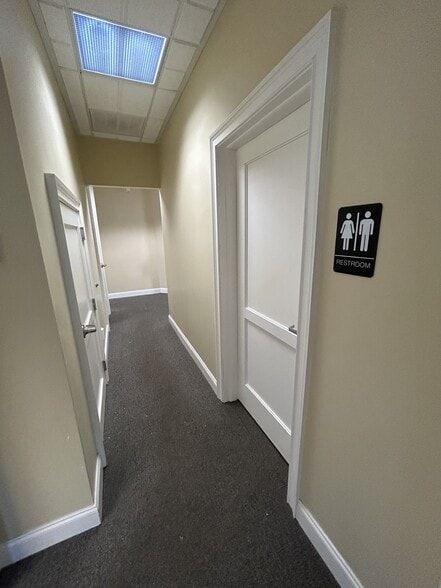 More Photos Of 1417 Stuart Engals Blvd, Mount Pleasant Medical For Lease