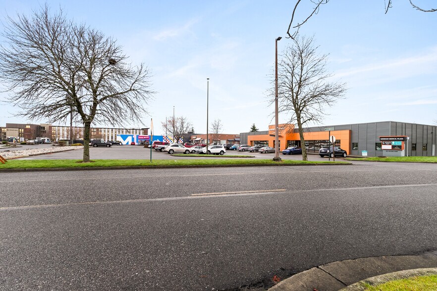 More Photos Of 200 Westerly Rd, Bellingham Medical For Lease