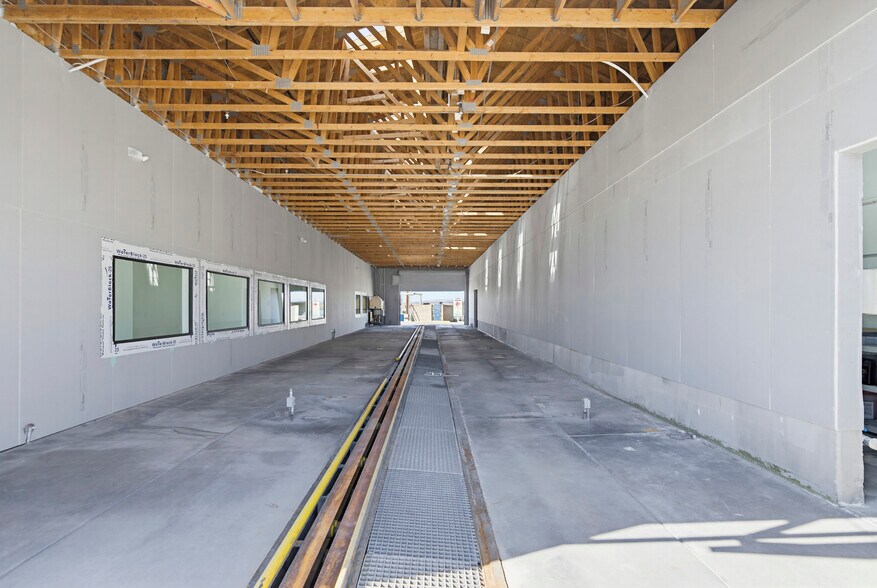 More Photos Of 513 N Lake Havasu Ave, Lake Havasu City Auto Repair For Sale