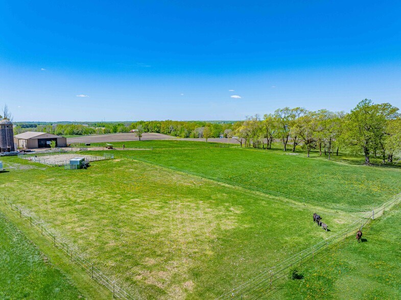 More Photos Of 24166 Langford Ave, Jordan Land For Sale