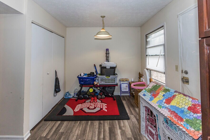More Photos Of 3800 Grace Dr, Kent Multifamily For Sale