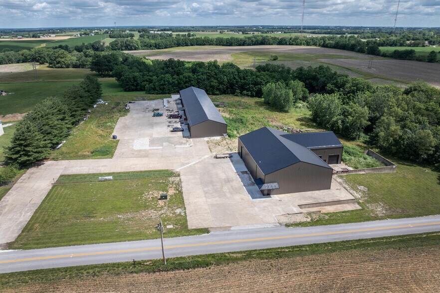 More Photos Of 5101 Kochs Ln, Quincy Warehouse For Lease