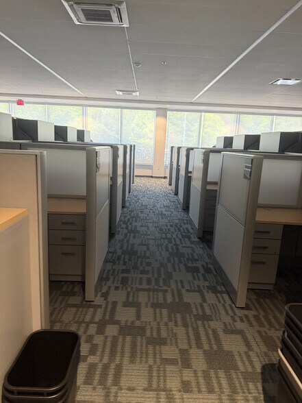 More Photos Of 185 Grant St, West End Office For Sale