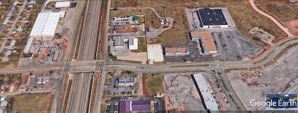 More Photos Of 1023-1035 SE 66th St, Oklahoma City Freestanding For Lease