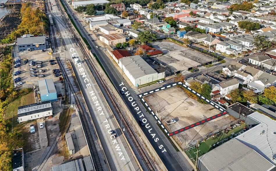More Photos Of 2401 Tchoupitoulas St, New Orleans Land For Lease