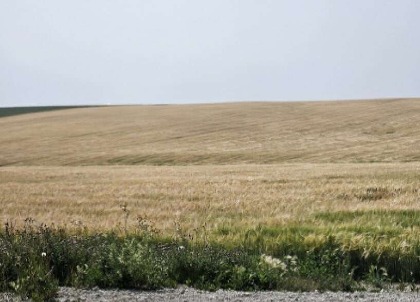 More Photos Of 264589 Symons Valley Rd NW, Calgary Land For Sale