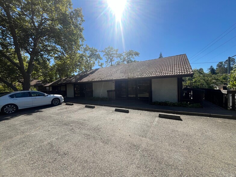 More Photos Of 7932 Sunset Ave, Fair Oaks Office Residential For Lease