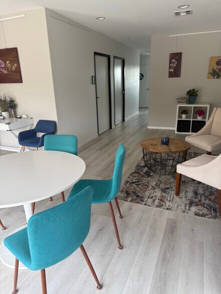 More Photos Of 4312-4320 Voltaire St, San Diego Storefront Retail Office For Lease