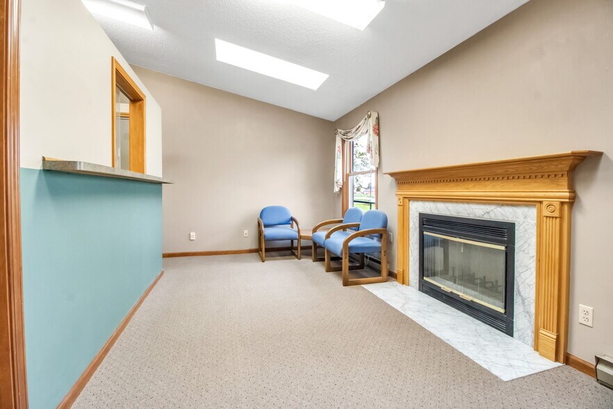 More Photos Of 6272 Robinson Rd, Lockport Medical For Sale