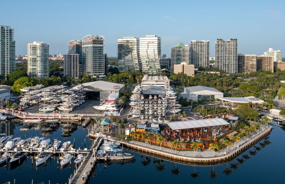 More Photos Of 2665 S Bayshore Dr, Coconut Grove Office For Lease