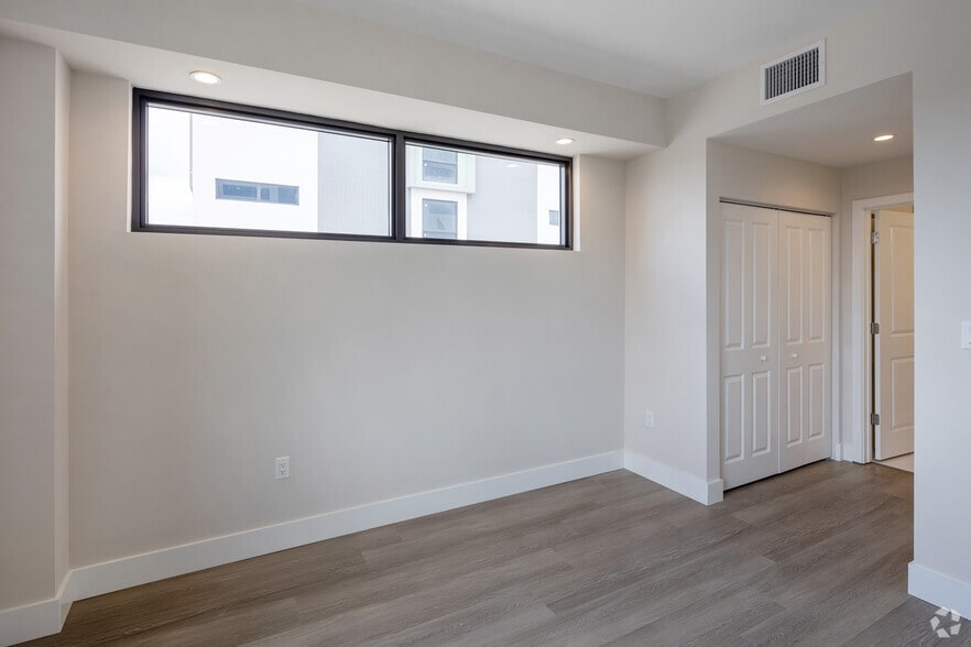 More Photos Of 8400 NW 27th Ave, Miami Apartments For Lease