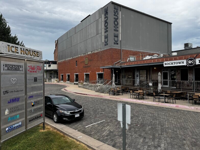 More Photos Of 206-217 S Liberty St, Harrisonburg Office For Lease