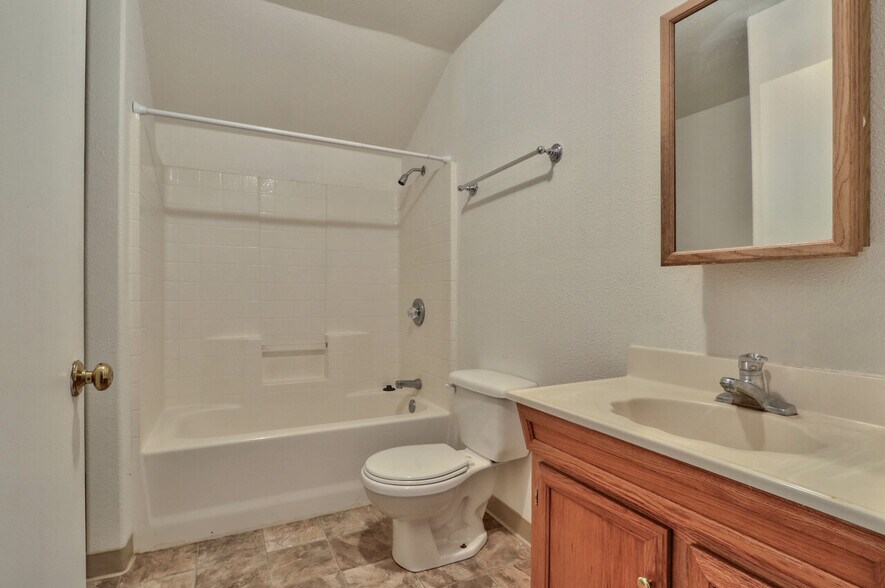 More Photos Of 6444 California 9, Felton Apartments For Sale