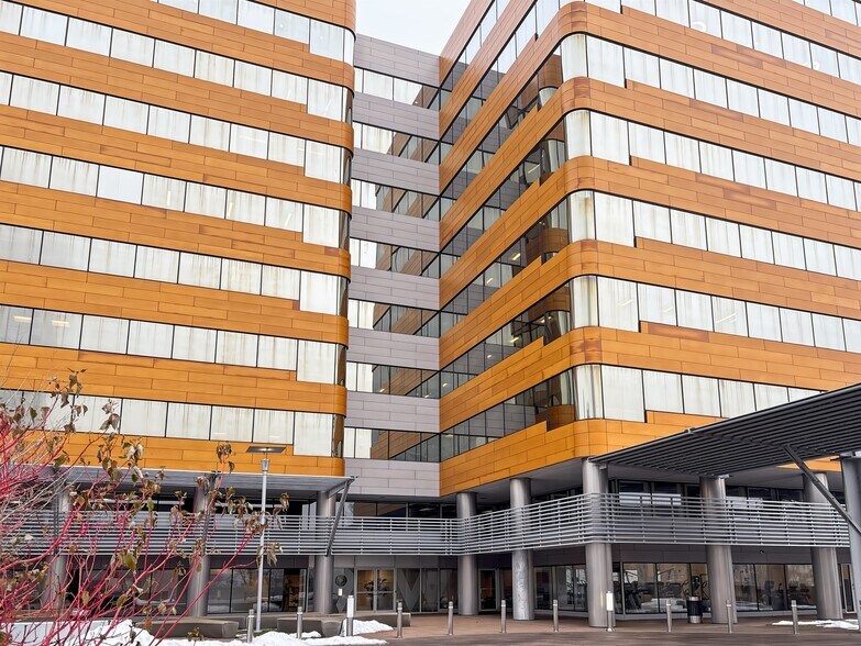 More Photos Of 9 West Broad St, Stamford Coworking Space