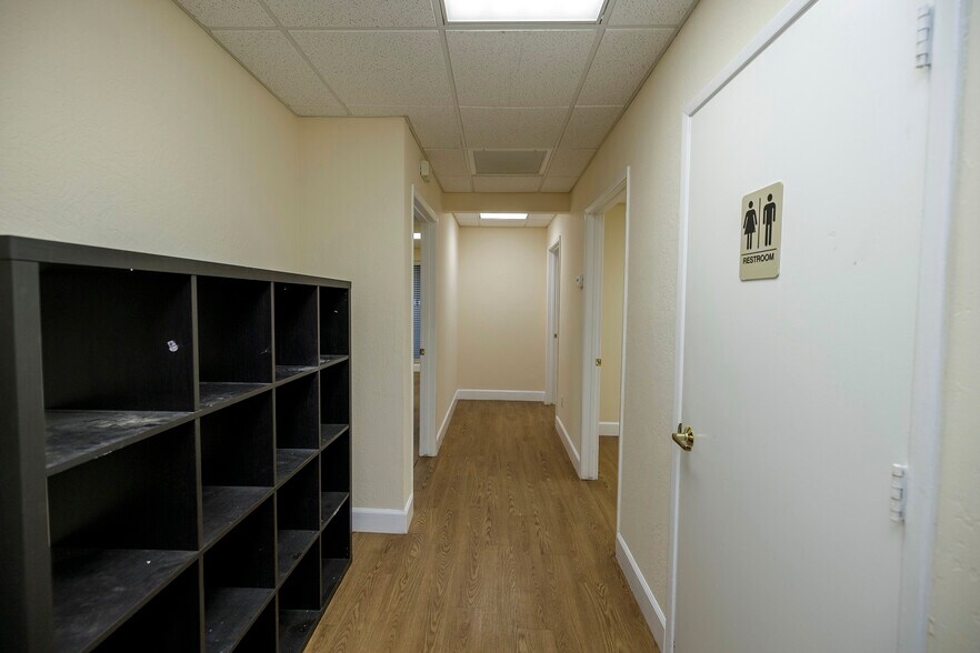 More Photos Of 1130 Coffee Rd, Modesto Medical For Sale