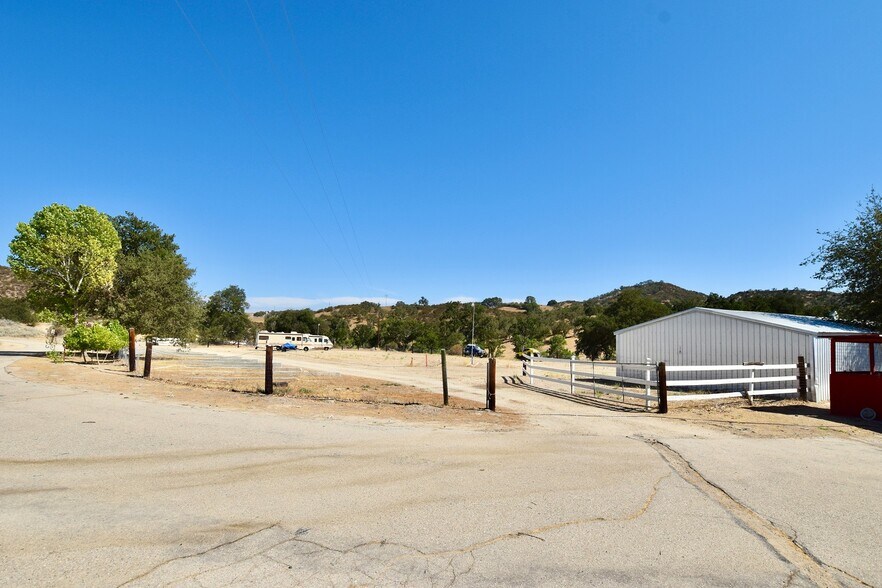 More Photos Of 76980 San Antonio Rd, Bradley Specialty For Sale