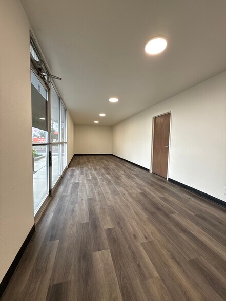 More Photos Of 1650 N Glassell St, Orange Light Distribution For Lease