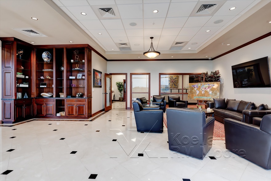 More Photos Of 9600 Parkside, Knoxville Distribution For Lease