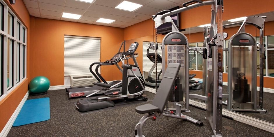 More Photos Of 121 Truman Ave, Newberry Hotel For Sale