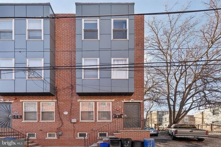 More Photos Of 2022 N Woodstock St, Philadelphia Apartments For Sale
