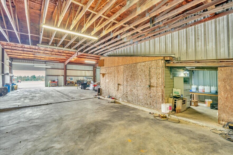 More Photos Of 441 Dunbar Rd, Warner Robins Warehouse For Sale
