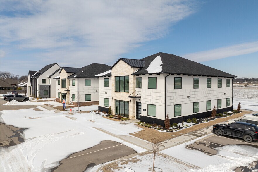 More Photos Of 7619 E 126th St S, Bixby Office For Lease