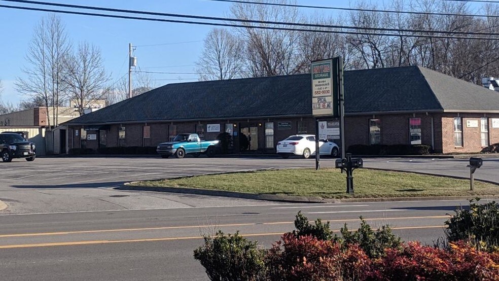 More Photos Of 2515A Wilma Rudolph, Clarksville Office For Lease