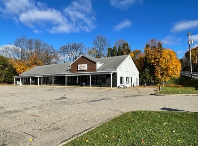 More Photos Of 903 High St, Hackettstown Storefront Retail Office For Lease