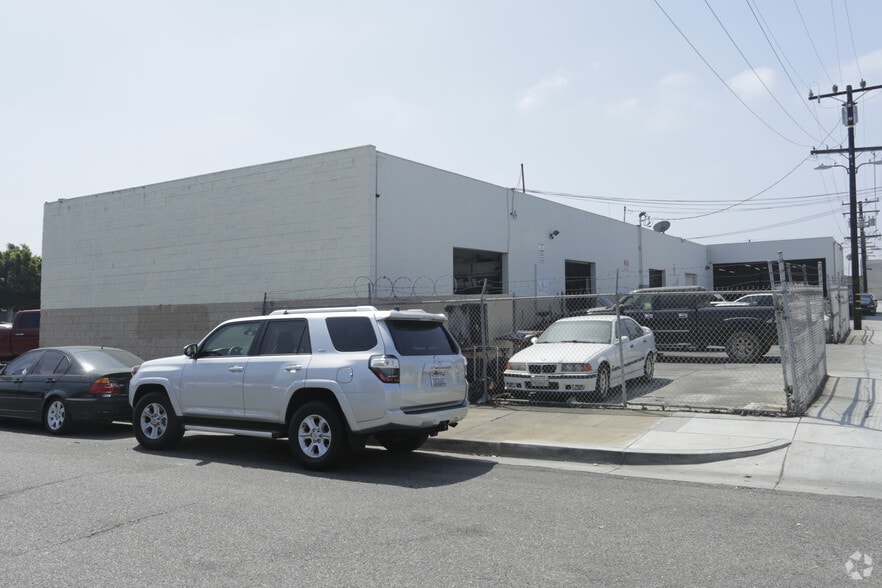 More Photos Of 12205 Prairie Ave, Hawthorne Auto Repair For Lease