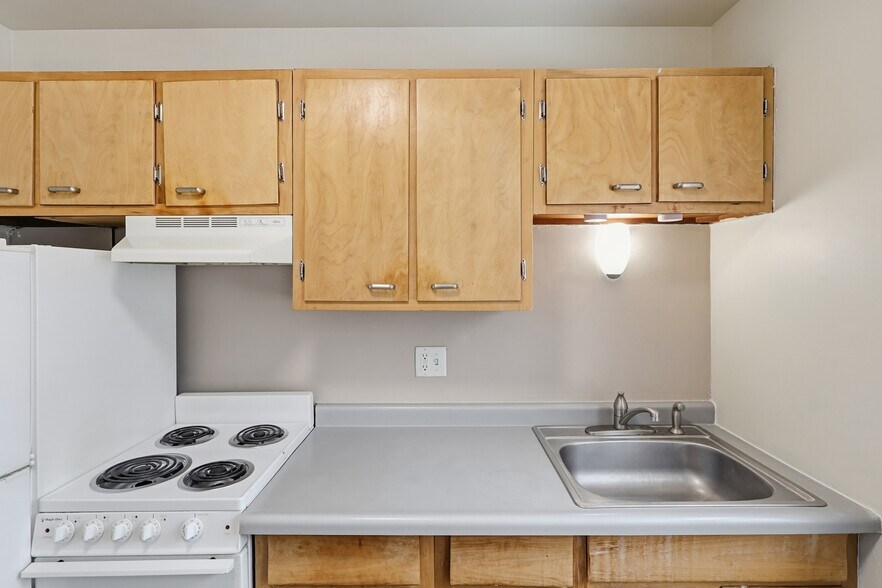 More Photos Of 149 Morton St E, Saint Paul Apartments For Sale