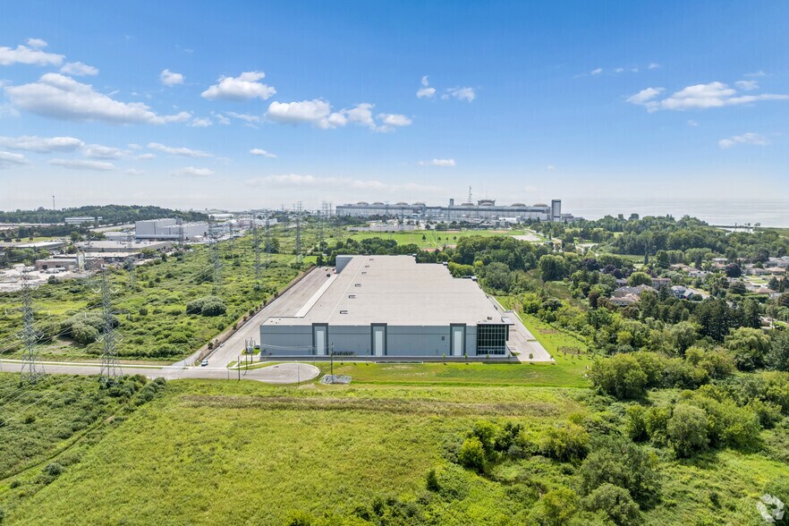 More Photos Of 1575 Clements Rd, Pickering Manufacturing For Lease