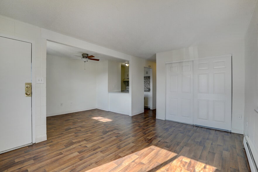 More Photos Of 1285 Wolff St, Denver Apartments For Sale