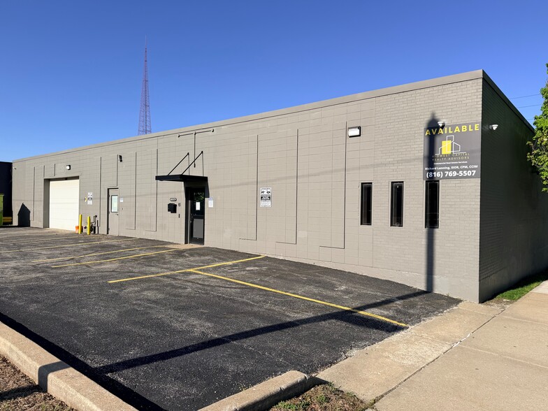 Primary Photo Of 2734 Cherry St, Kansas City Warehouse For Lease